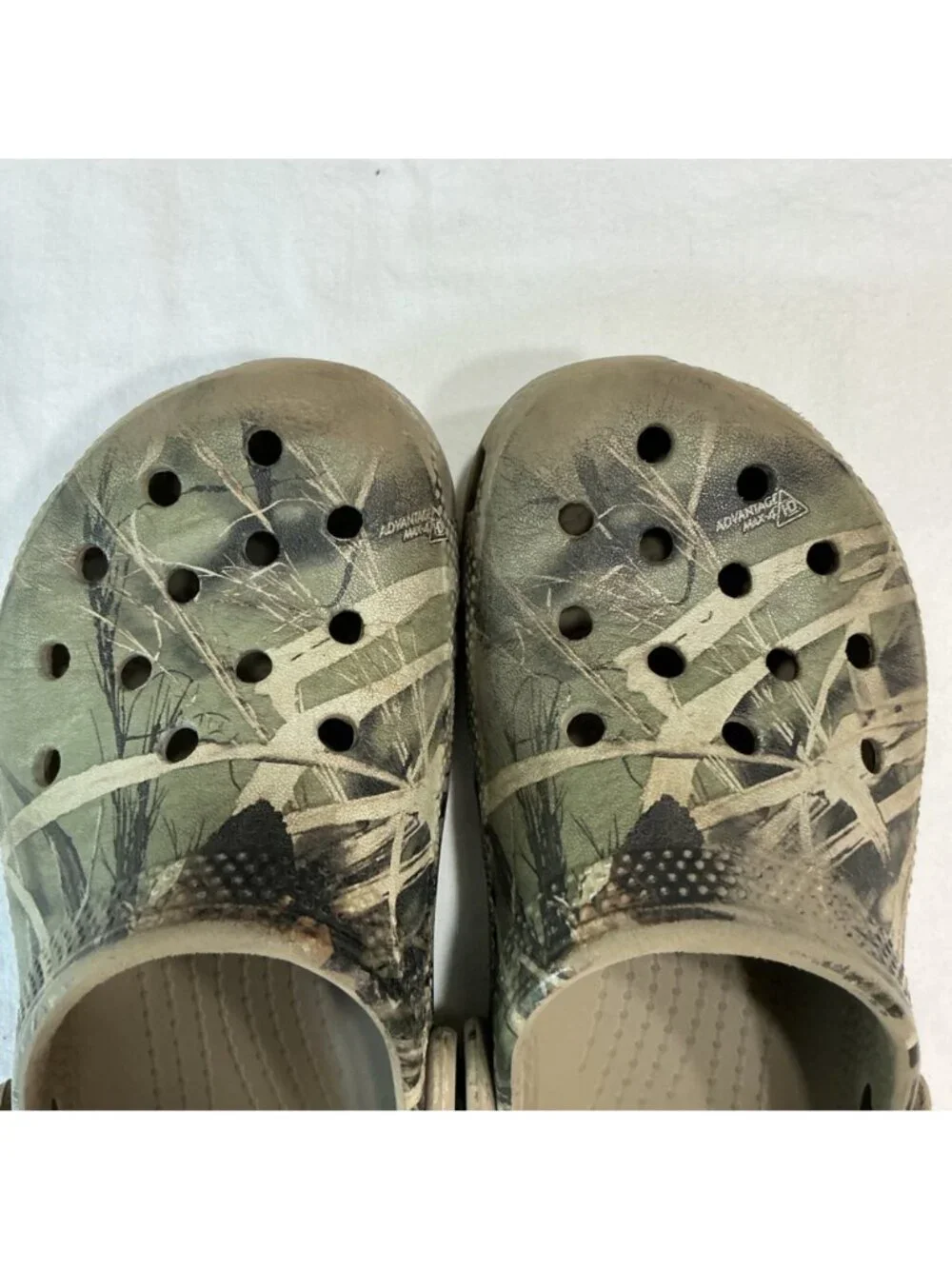 Crocs Kids Classic Realtree Clogs Sandals Size C13 Lightweight Slip-On Shoes